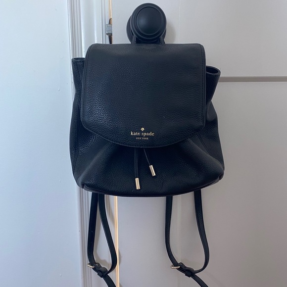 Leather backpack - Picture 2 of 3